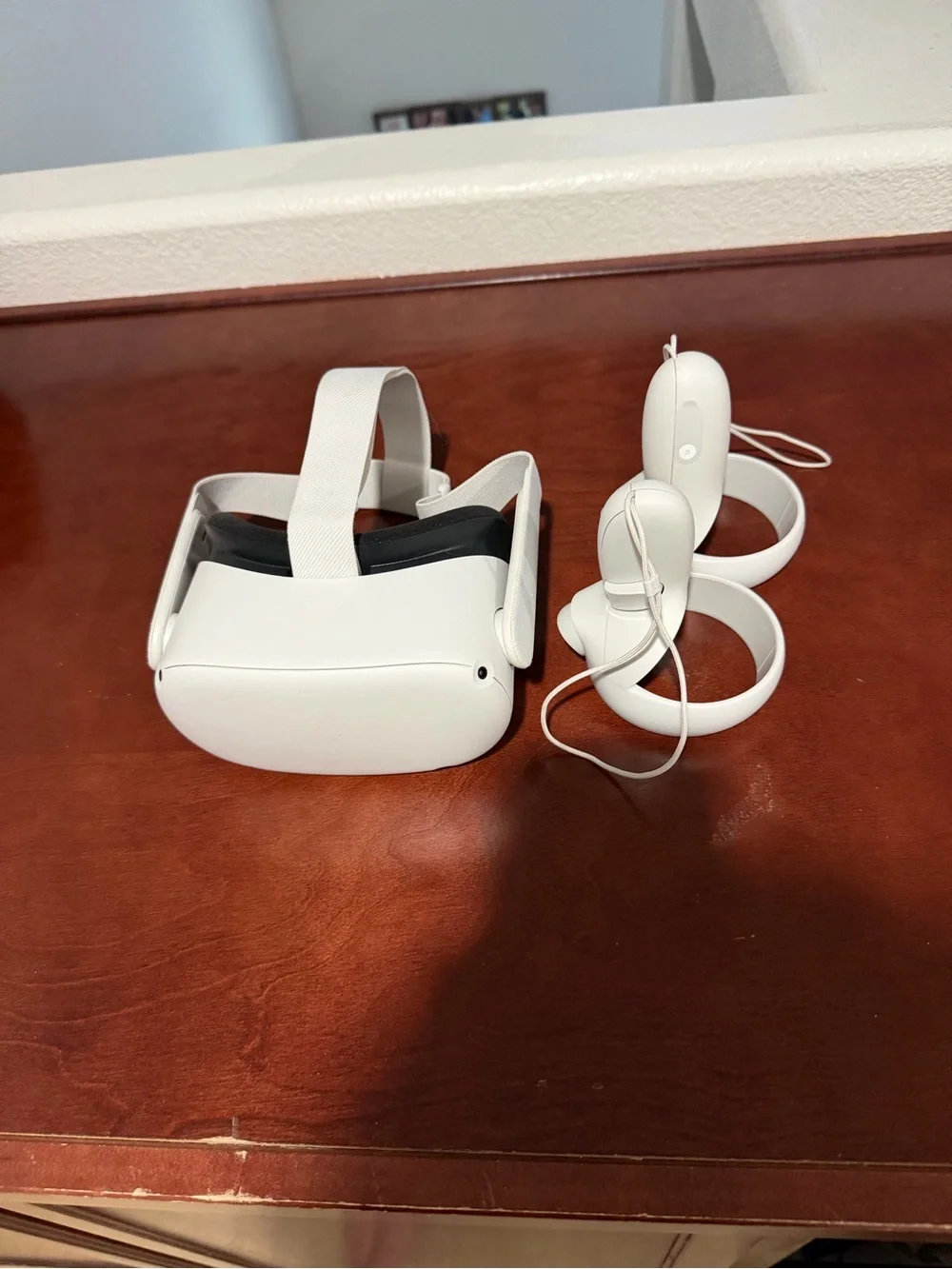 Oculus Quest 2 White VR Headset